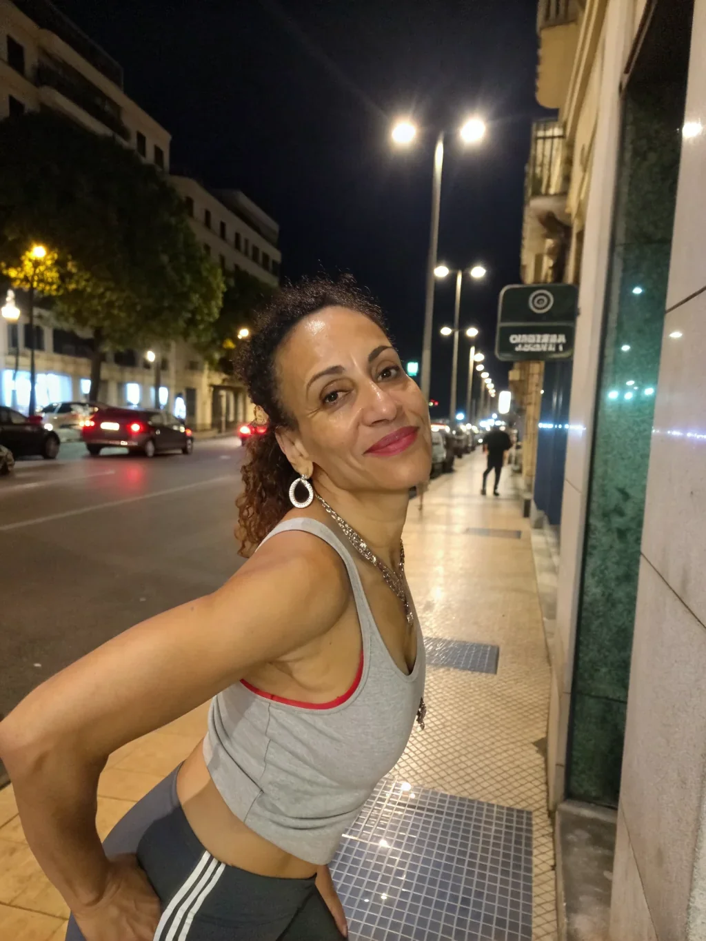 Photo 2 de Emani